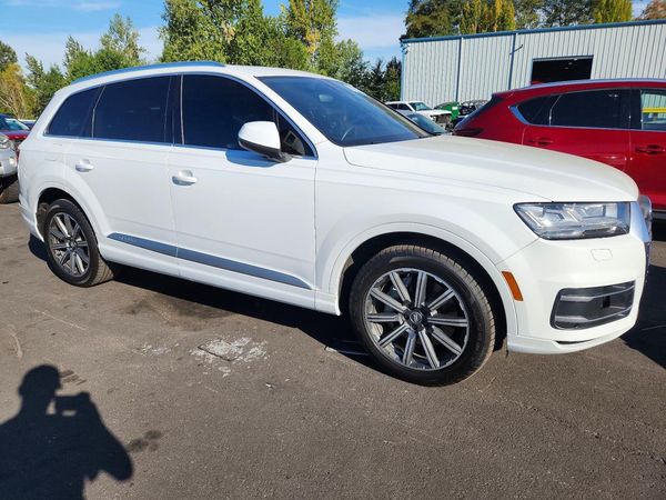 2017 AUDI Q7