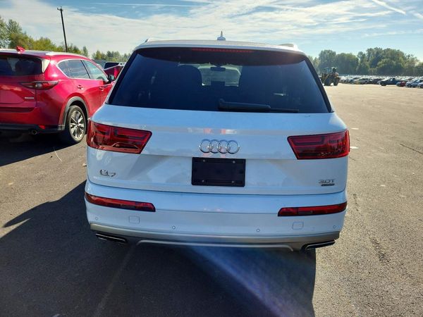 2017 AUDI Q7