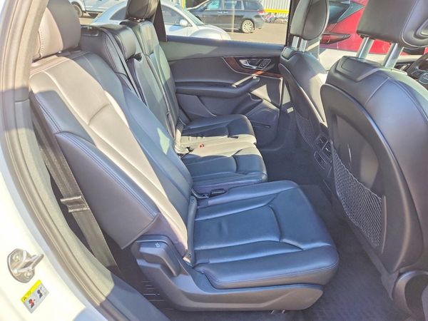 2017 AUDI Q7