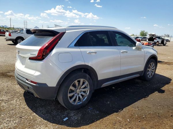 2019 CADILLAC XT4 Premium Luxury