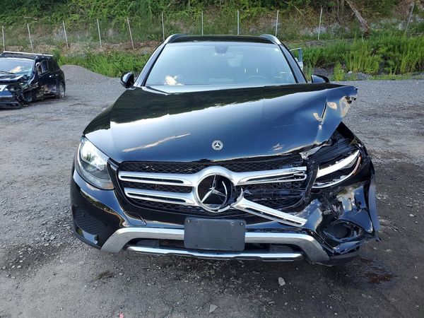 2018 MERCEDES-BENZ GLC GLC 300-4M