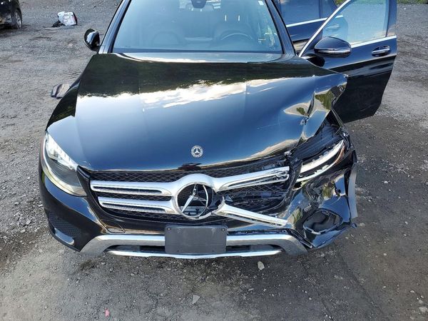 2018 MERCEDES-BENZ GLC GLC 300-4M