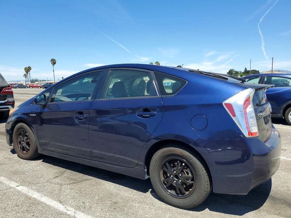 2014 TOYOTA PRIUS
