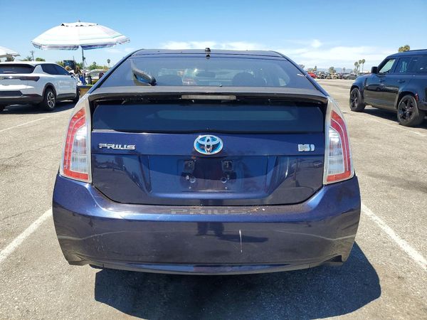 2014 TOYOTA PRIUS