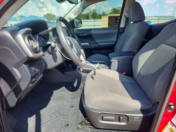 2020 TOYOTA TACOMA SR5