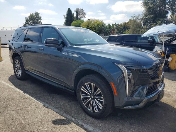 2026 CADILLAC ESCALADE IQ Sport 1 — Passenger 3/4