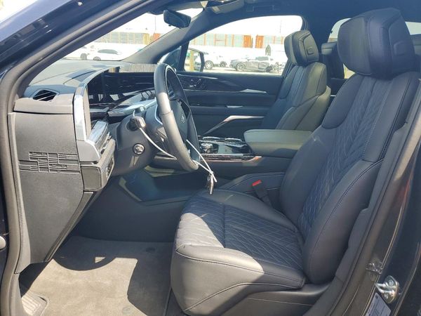 2026 CADILLAC ESCALADE IQ Sport 1 — DENT