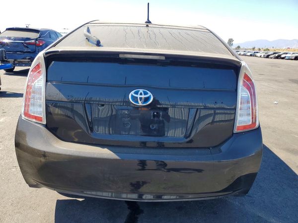 2015 TOYOTA PRIUS