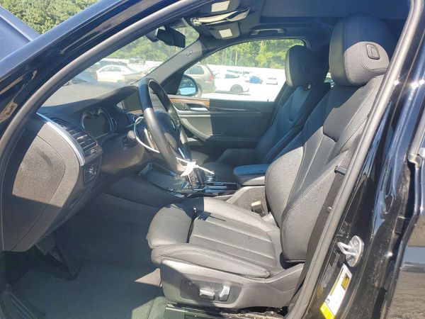 2019 BMW X3 sDrive30i — DENT