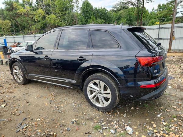 2021 AUDI Q7 quattro Premium