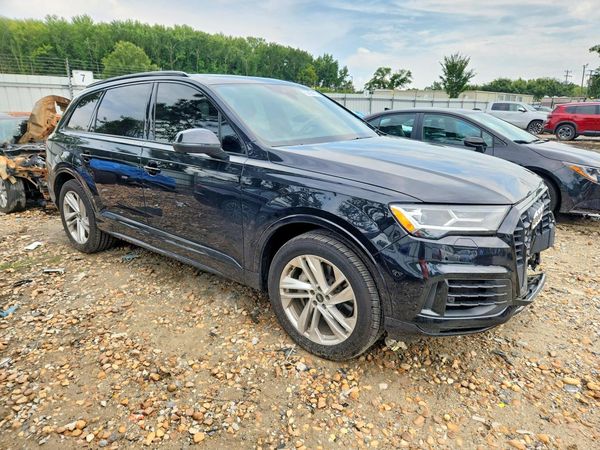 2021 AUDI Q7 quattro Premium
