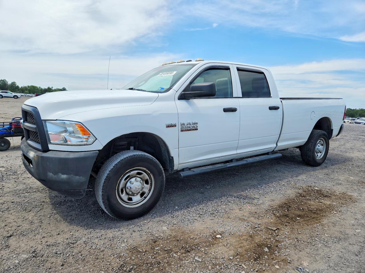 2017 RAM 2500 ST CREW CAB 4X4
