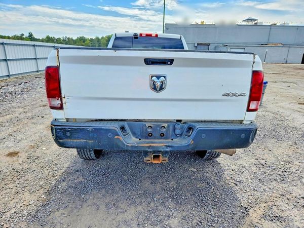 2017 RAM 2500 ST CREW CAB 4X4