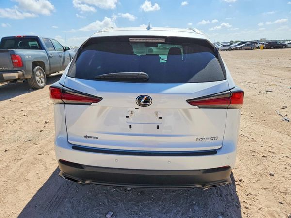 2018 LEXUS NX 300