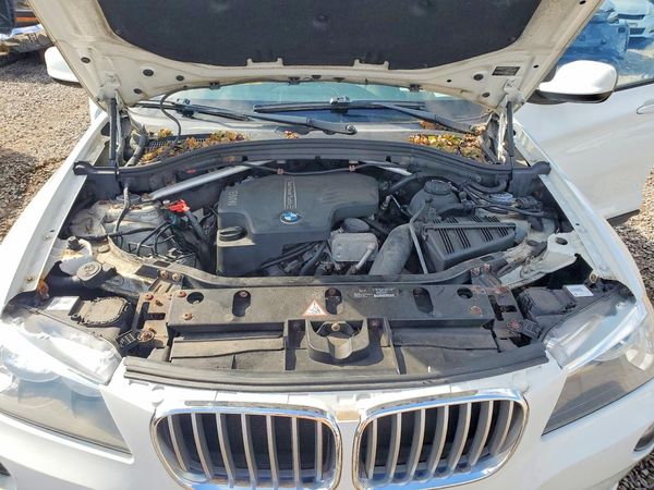 2013 BMW X3 xDrive28i — Engine bay