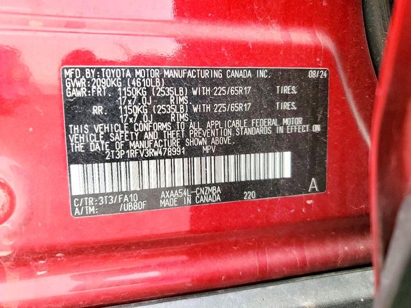 2024 TOYOTA RAV4 XLE