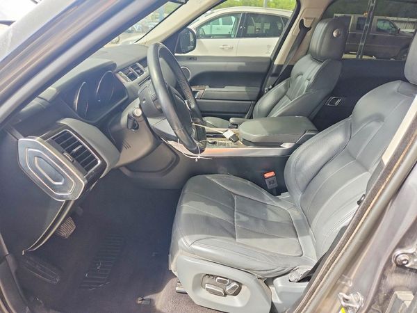 2015 LAND ROVER RANGEROVER HSE — DENT