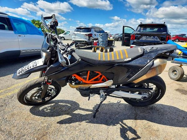 2024 KTM 690