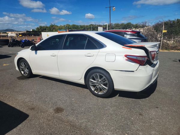 2015 TOYOTA CAMRY