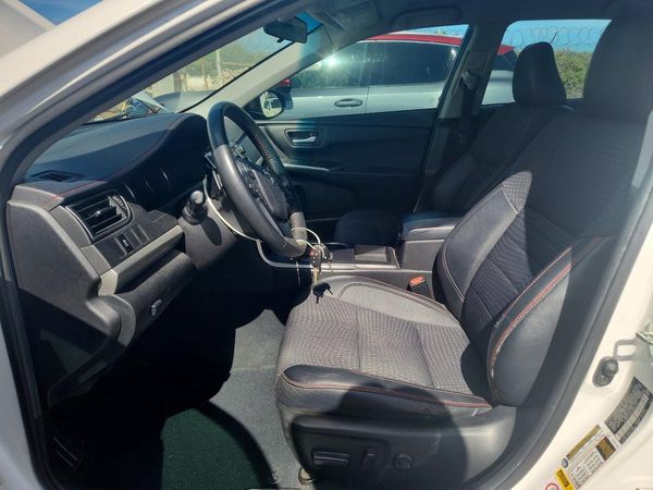 2015 TOYOTA CAMRY