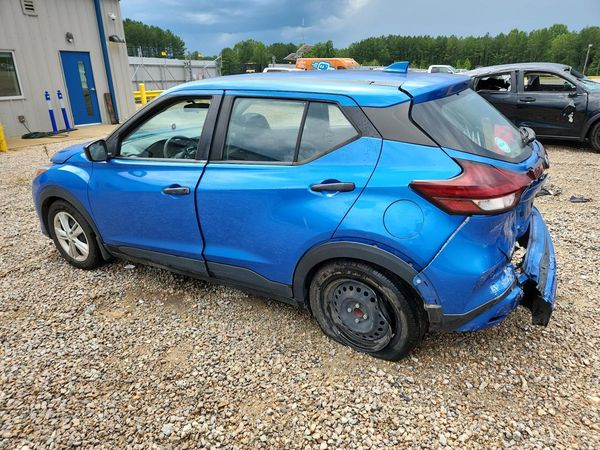 2023 NISSAN KICKS