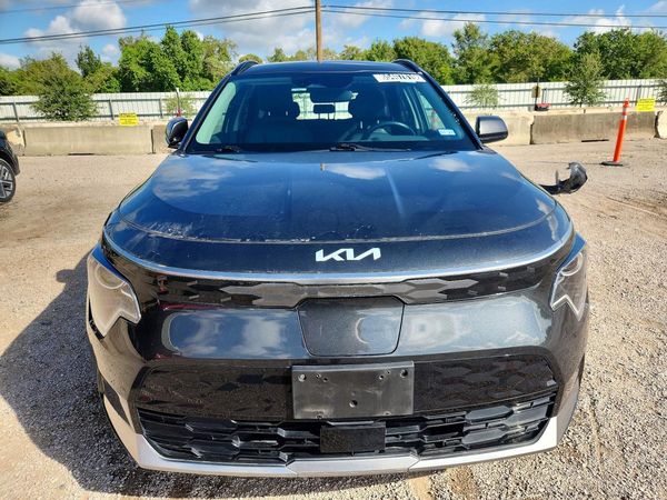 2024 KIA NIRO Wind