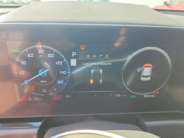 2024 KIA NIRO Wind