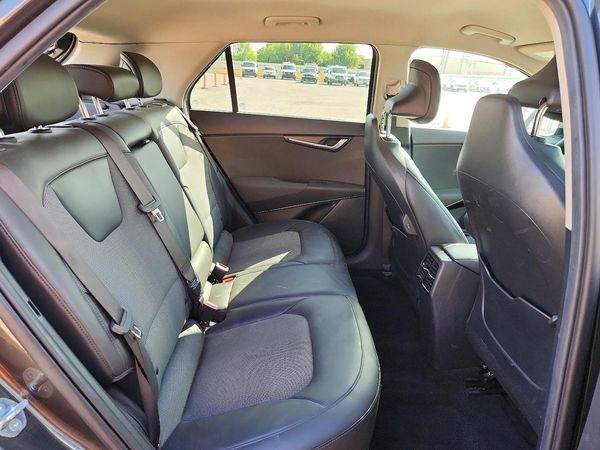 2024 KIA NIRO Wind