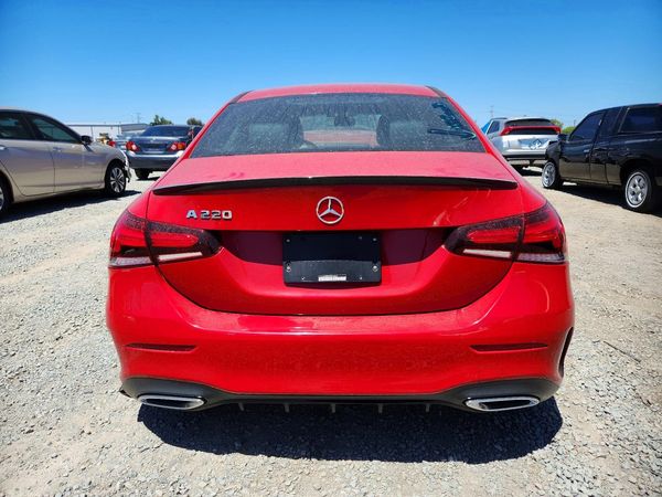 2019 MERCEDES-BENZ A A220