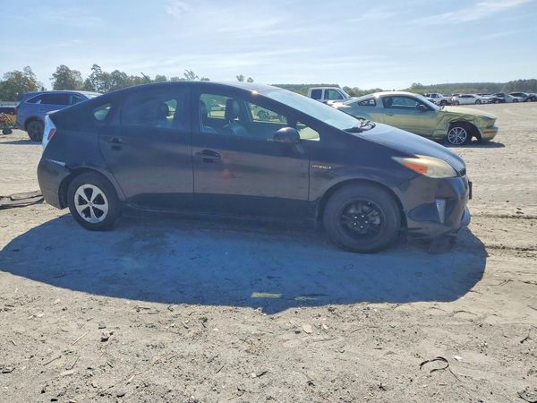 2014 TOYOTA PRIUS