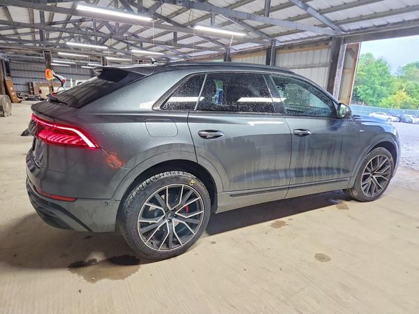 2019 AUDI Q8