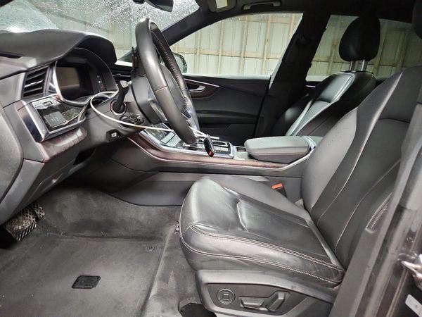 2019 AUDI Q8
