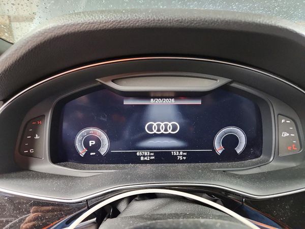 2019 AUDI Q8