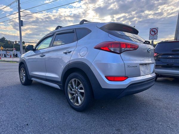 2018 HYUNDAI TUCSON