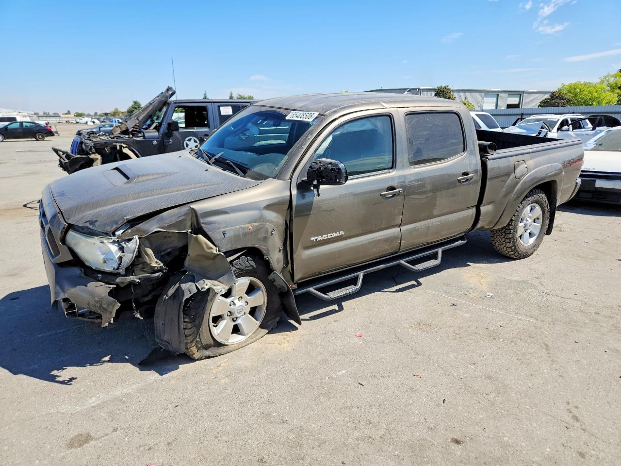 2015 TOYOTA TACOMA Delux Grade