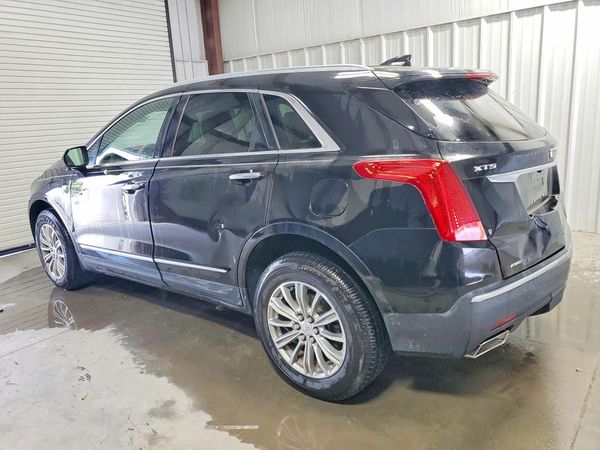 2017 CADILLAC XT5 Luxury — DSRA