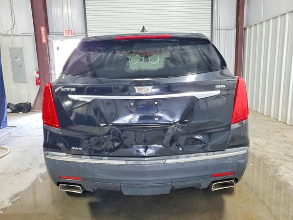 2017 CADILLAC XT5 Luxury — DIRR