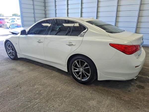 2017 INFINITI Q50 — DSRA