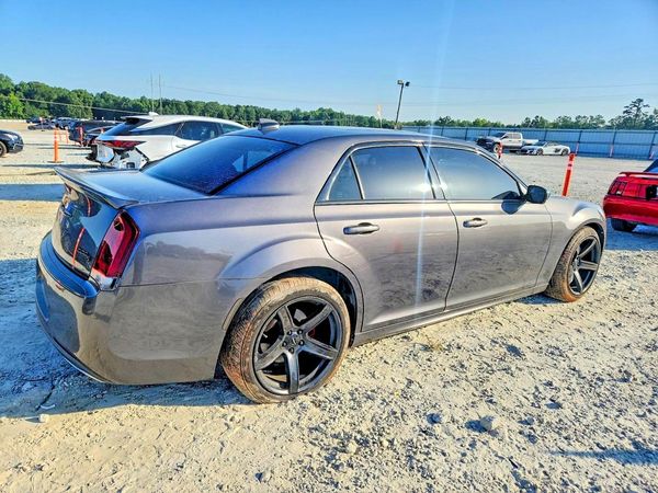 2015 CHRYSLER 300