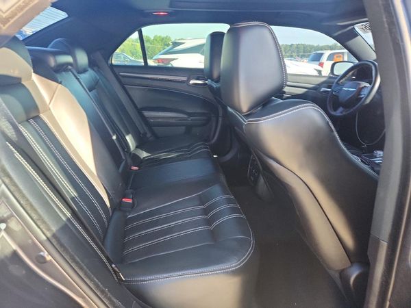 2015 CHRYSLER 300
