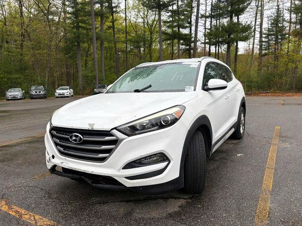 2018 HYUNDAI TUCSON