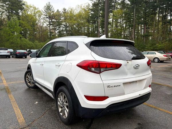 2018 HYUNDAI TUCSON