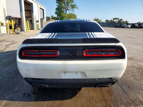 2016 DODGE CHALLENGER