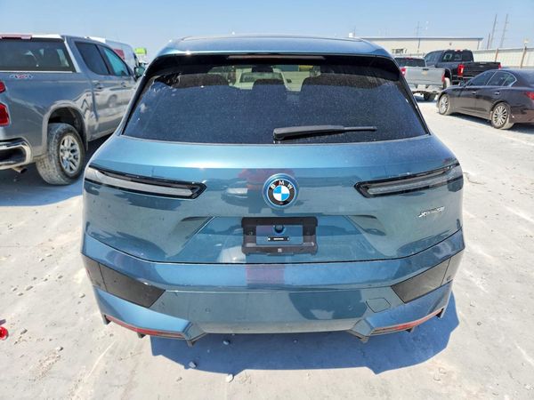 2024 BMW IX