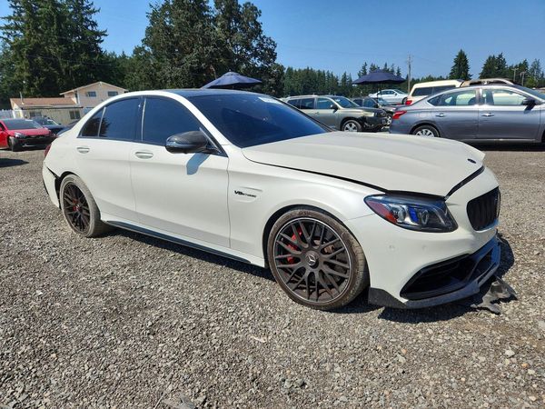2019 MERCEDES-BENZ C AMG C63 S
