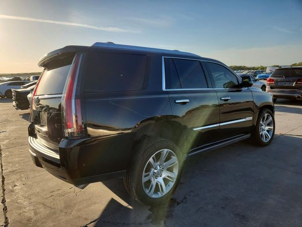 2017 CADILLAC ESCALADE Premium Luxury