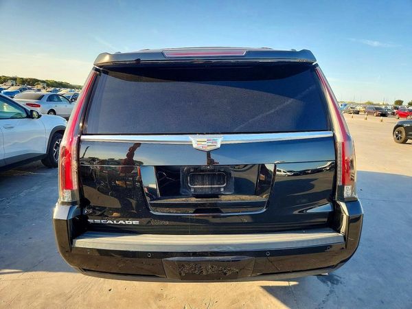 2017 CADILLAC ESCALADE Premium Luxury