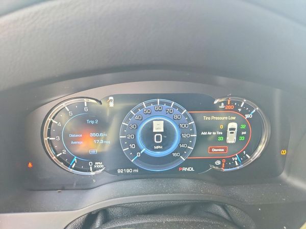 2017 CADILLAC ESCALADE Premium Luxury