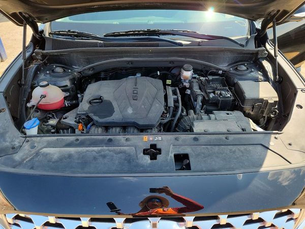2023 HYUNDAI SANTA FE SEL Premium — Engine bay