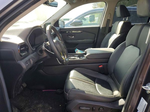 2025 HONDA PILOT EX-L, EX-L HPD — DENT